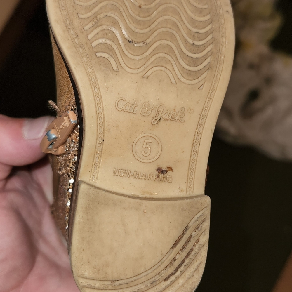 Size 5 toddler boots - Picture 3 of 4